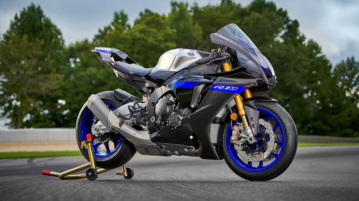 Yamaha YZF 1000 R Top Speed: Just How Fast Can This Powerful Superbike Really Go on the Road?