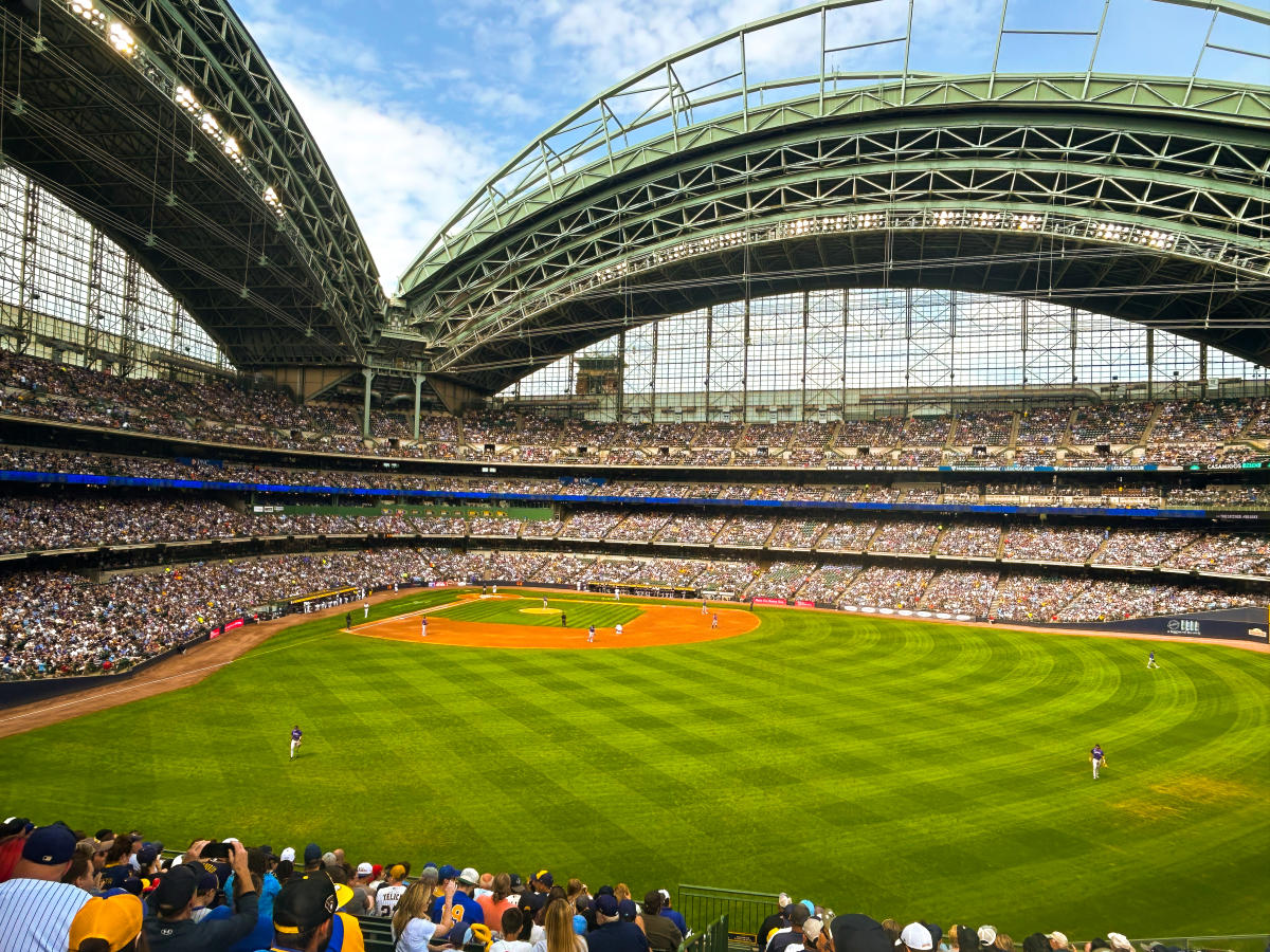 What is the Milwaukee Brewers Playoff Game Starting Time? Heres a Quick Guide for Fans!