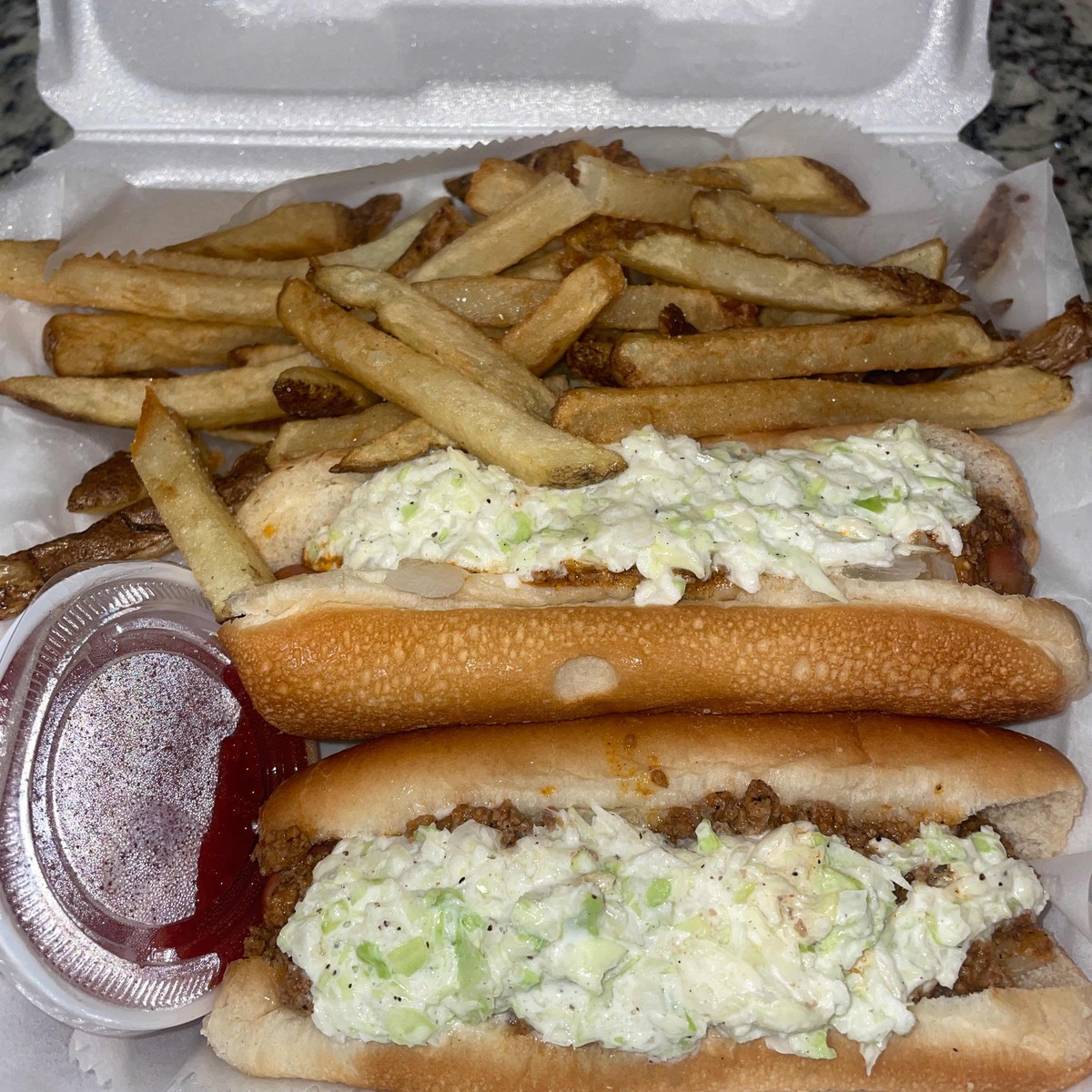 Looking for a Delicious Hot Dog? Scoop Dawg Is the Place to Go!