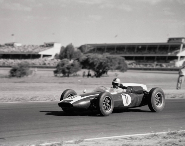 f1 1961 lotus climax: the best race that season, lets see!