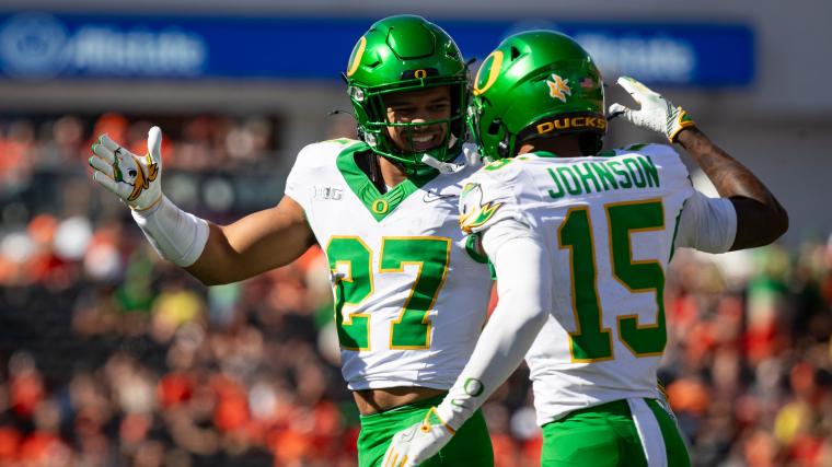 Where can I watch the Oregon Ducks game today (Find live broadcasts)