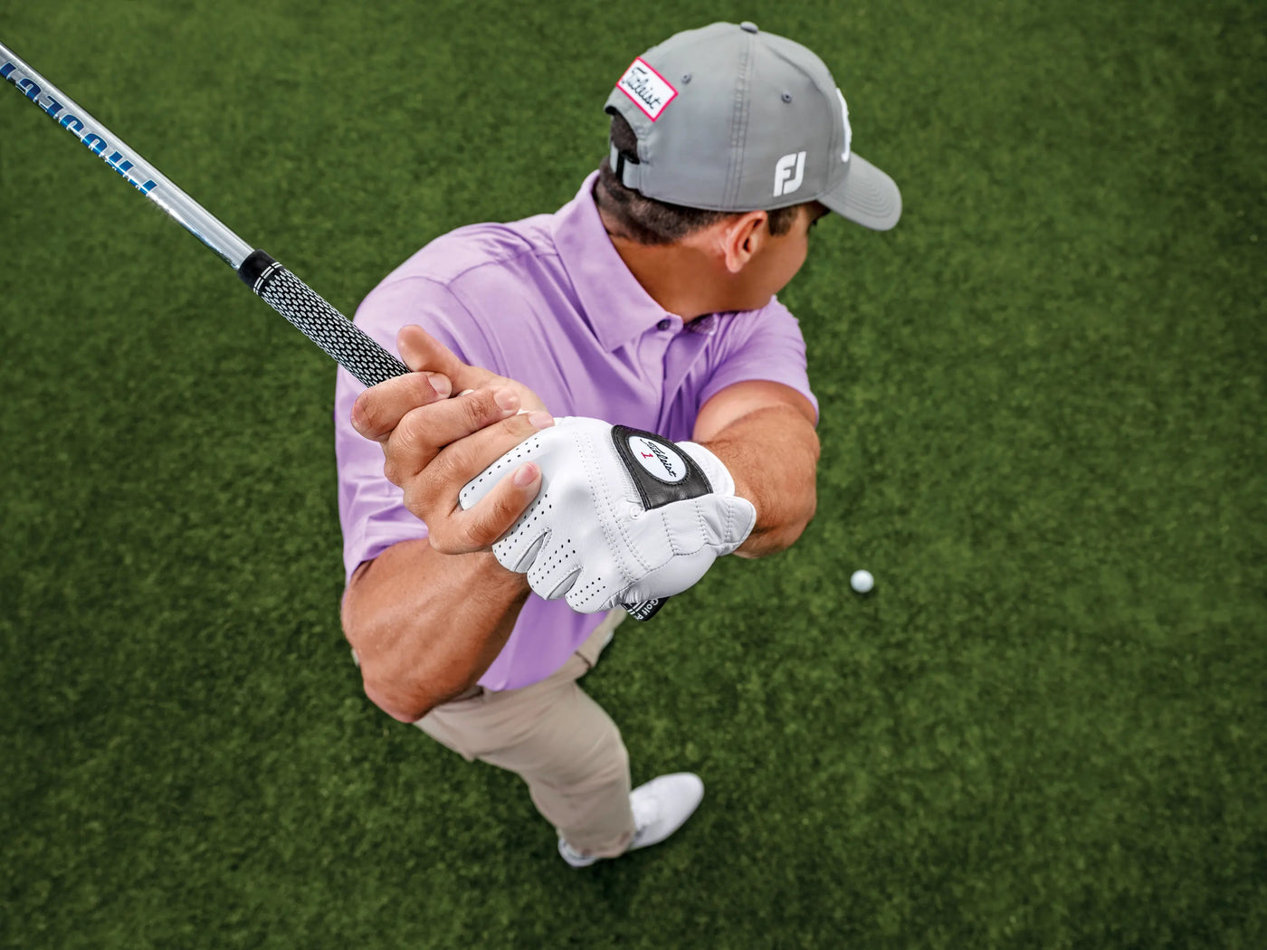 Should You Try Golf With 2 Gloves for Grip?