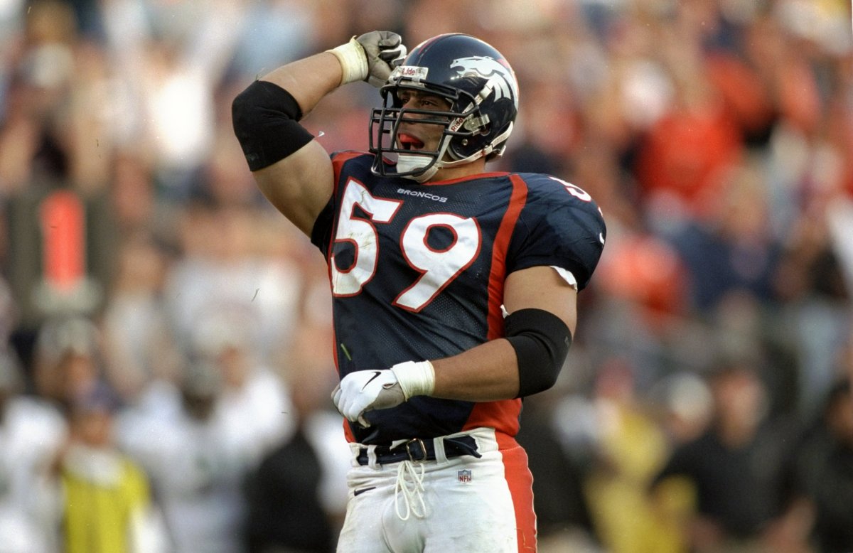 Glenn Cadrez: From Broncos to Now (His Life After Football)