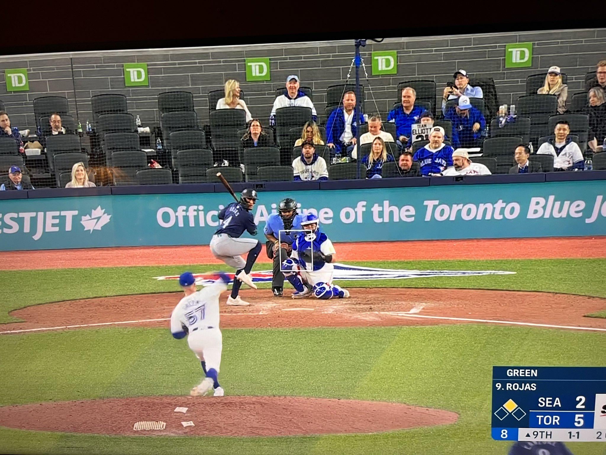 Skydome Seating Benefits: Why Everyones Talking About These Premium Seats!