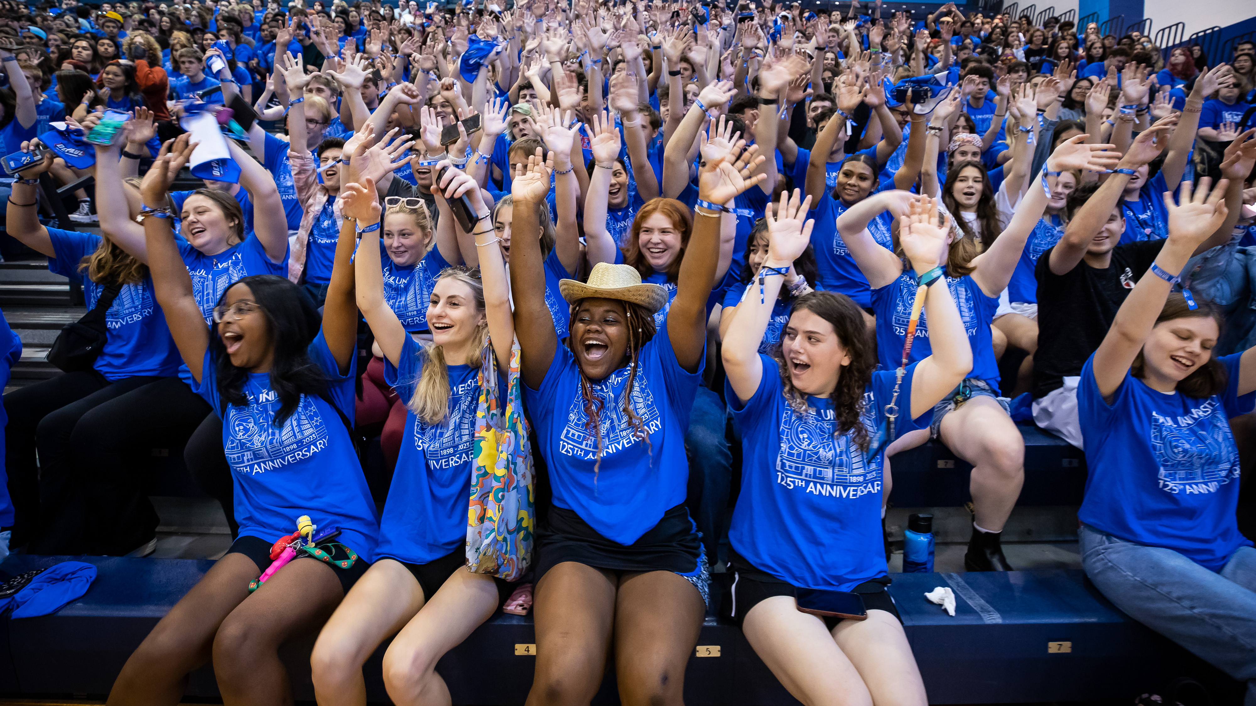 De Paul Age Range: Exploring the Diversity of Students at DePaul