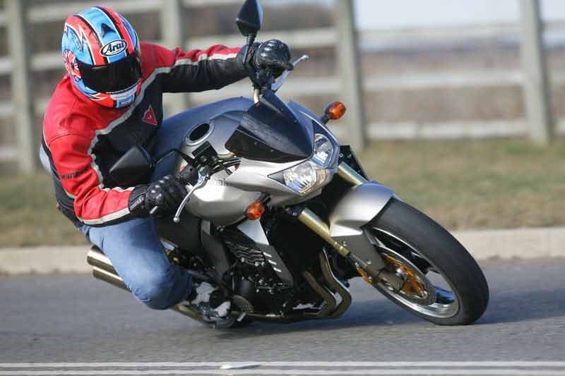 Kawasaki Z1000 MSRP: Price Check! Is It Worth the Money?
