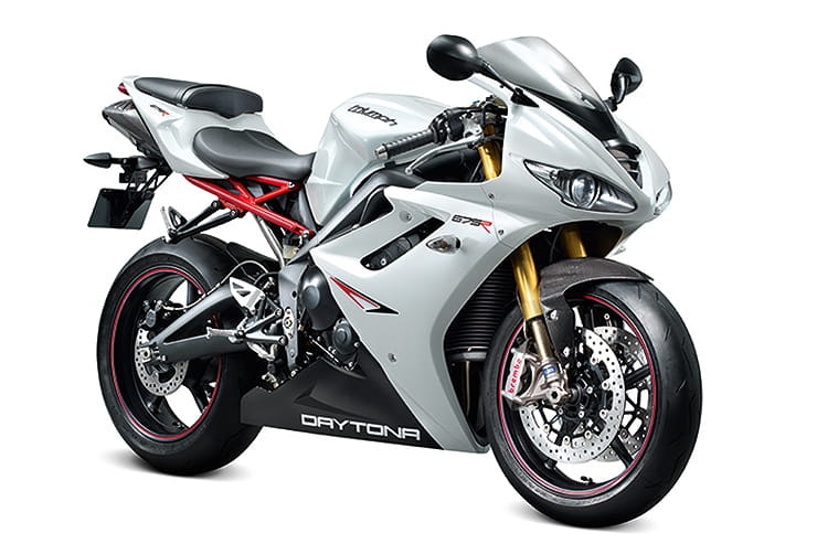 Triumph Daytona 675R Specifications: Is This the Best Supersport for You?