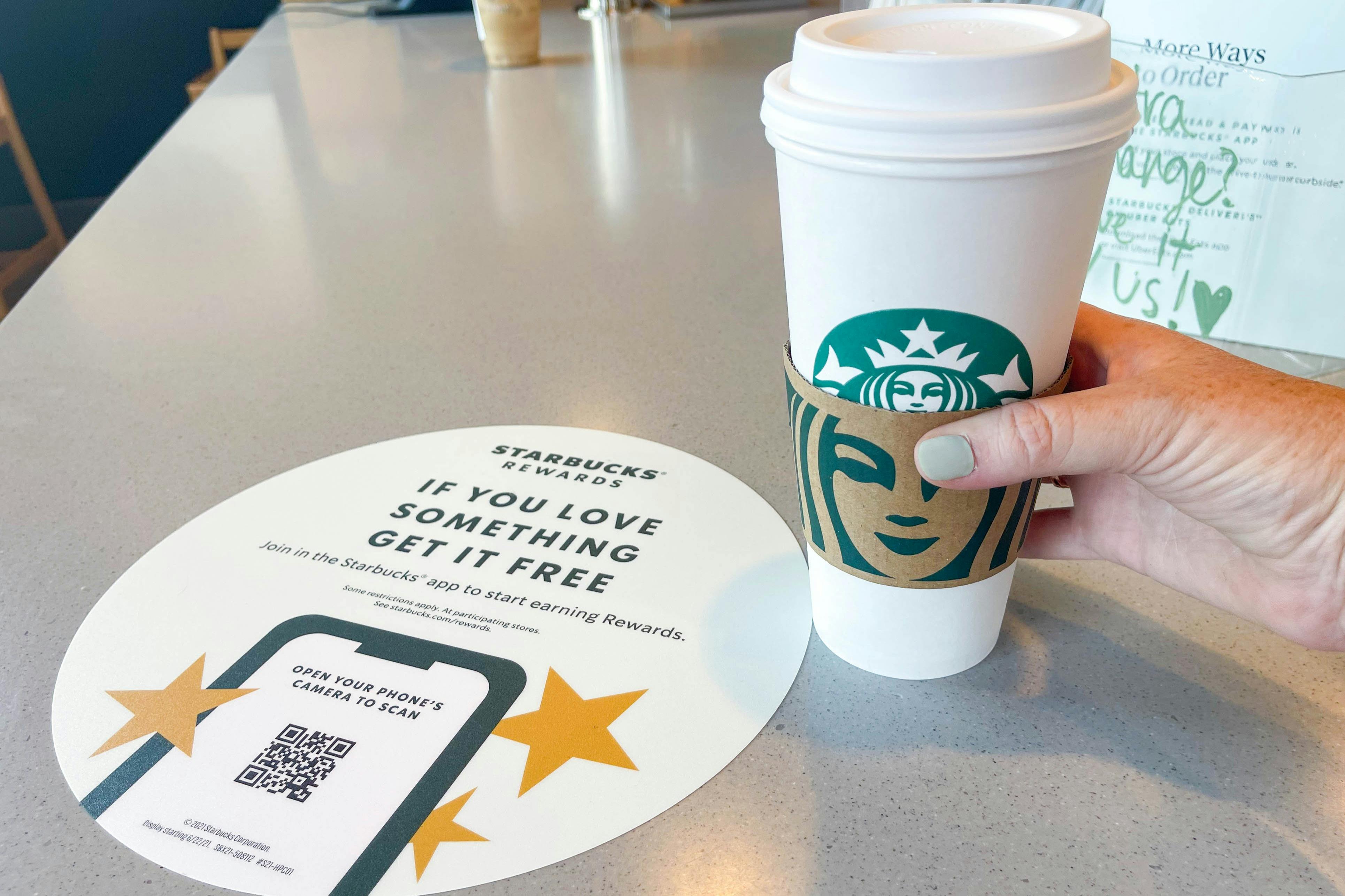 how do i get a gold card starbucks? easy way to get free drinks and more