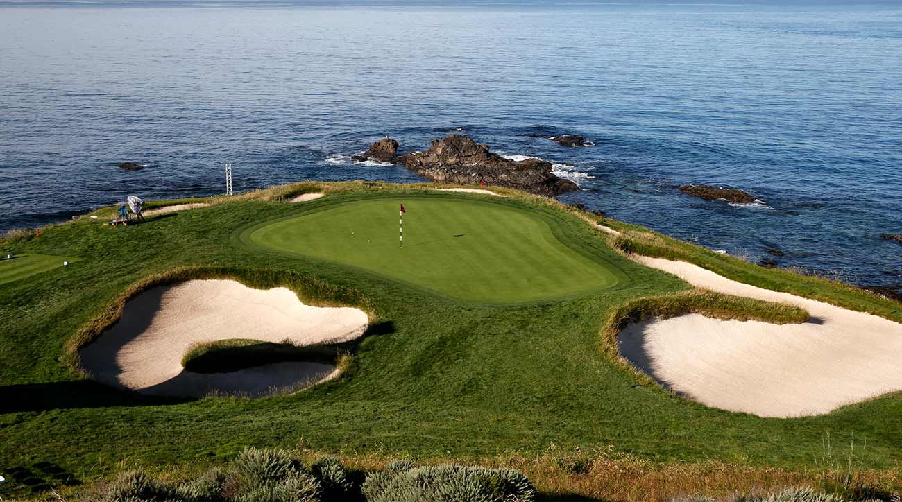Is Pebble Beach Next to an Airport? Heres What You Should Know!