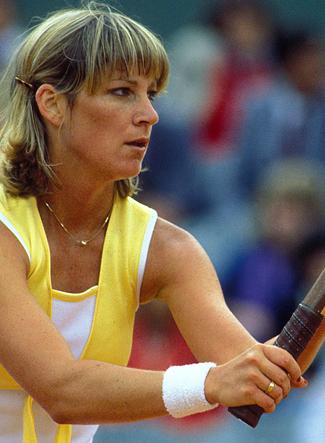Remembering Chris Evert 1976: A Year of Big Wins for the Tennis Champion!