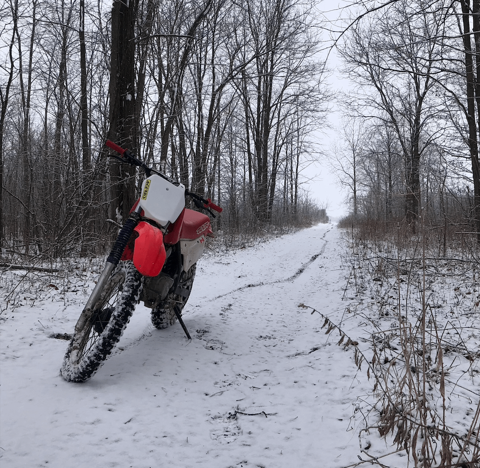 How to Ride Dirt Bikes in the Snow? A Beginner-Friendly Guide.