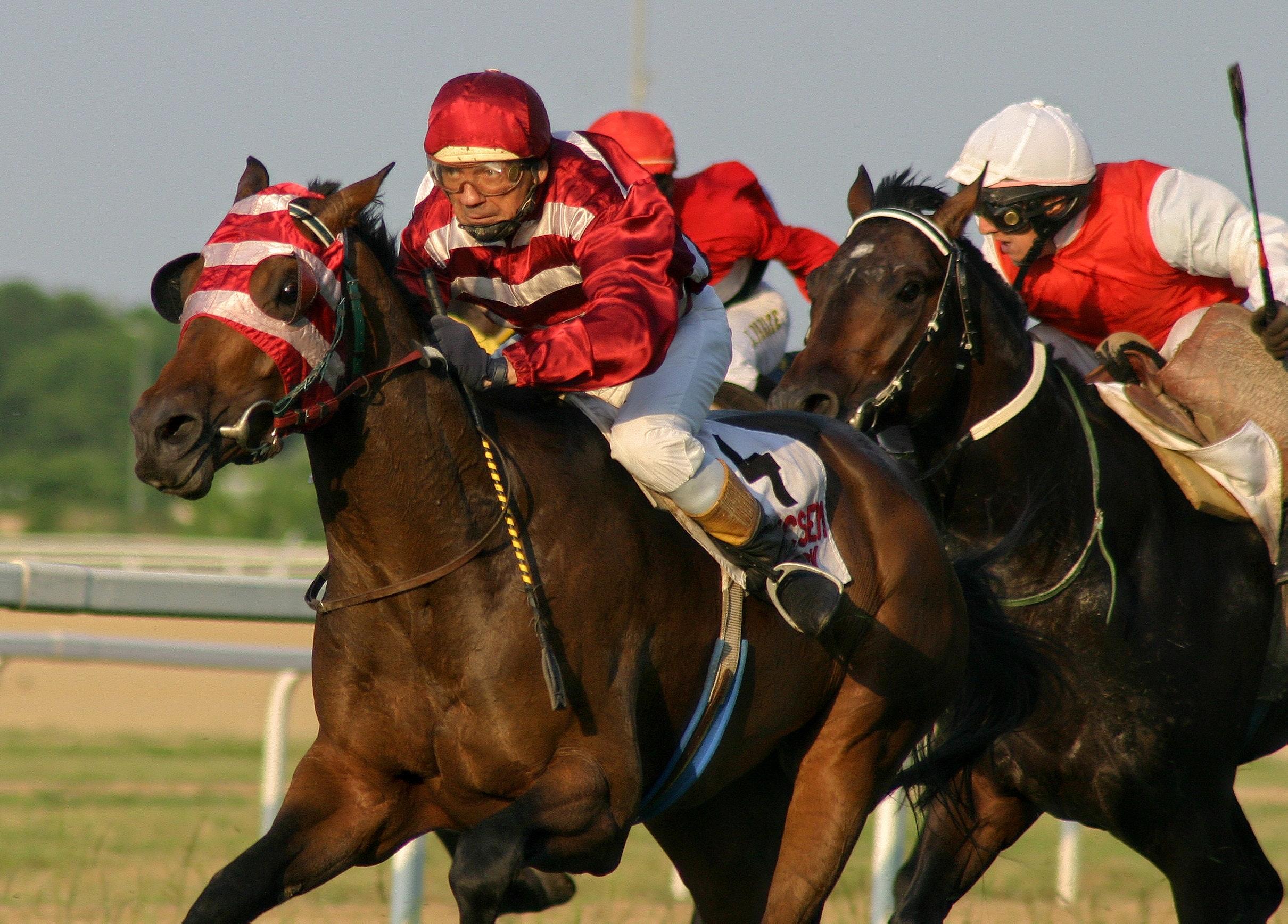 Derby Winning Jockeys: Who is the Youngest? (Amazing Stories of Horse Racing Prodigies)