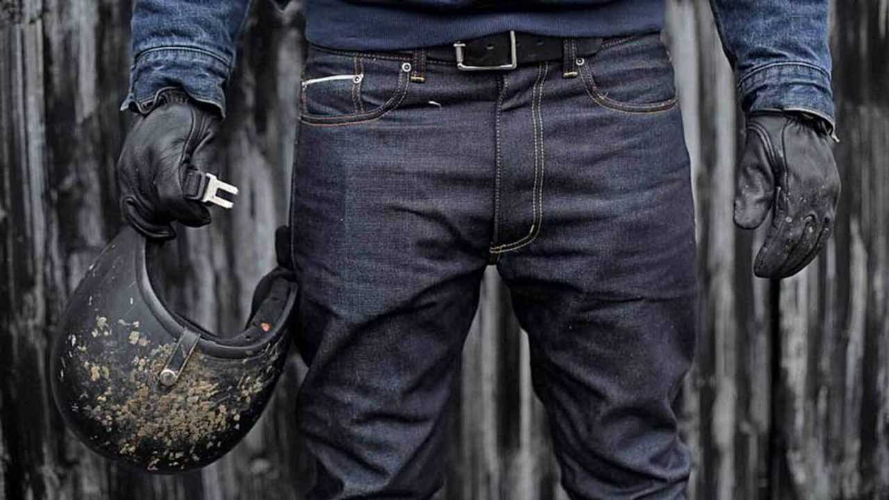Best Motorcycle Riding Jeans: Comfort & Protection?