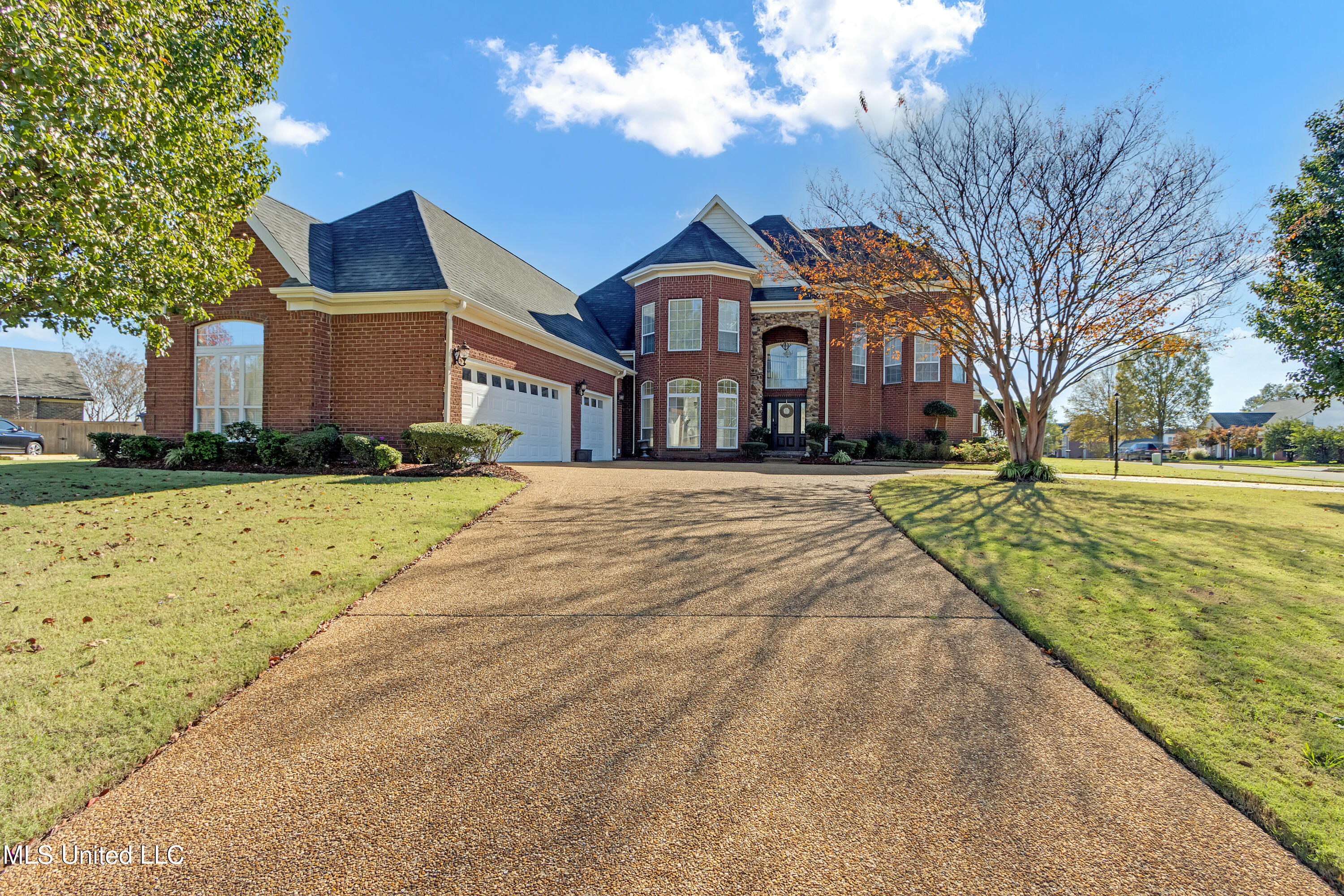 Cherokee Valley Olive Branch: Find Homes, Shops easily