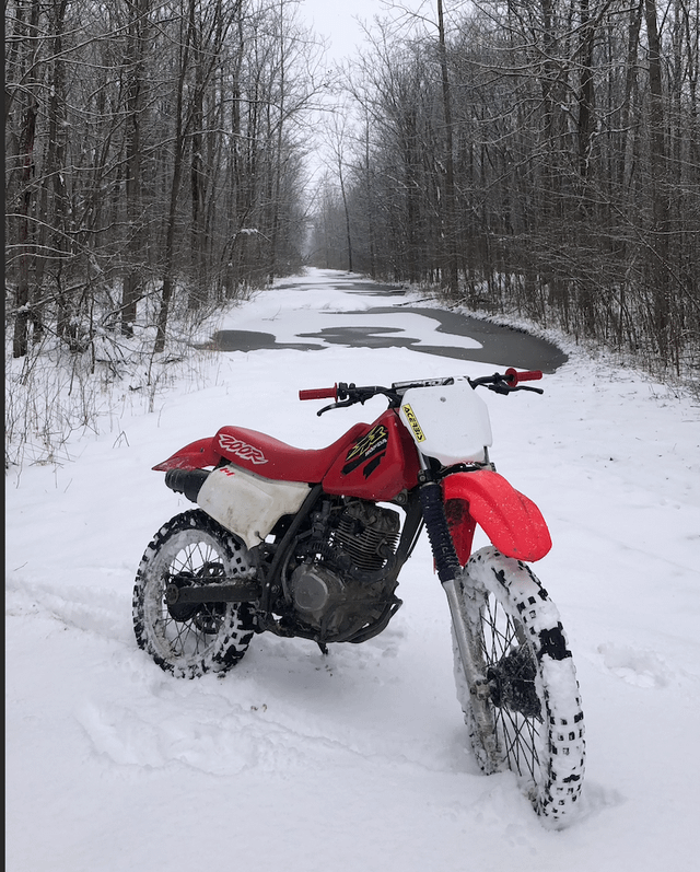 How to Ride Dirt Bikes in the Snow? A Beginner-Friendly Guide.