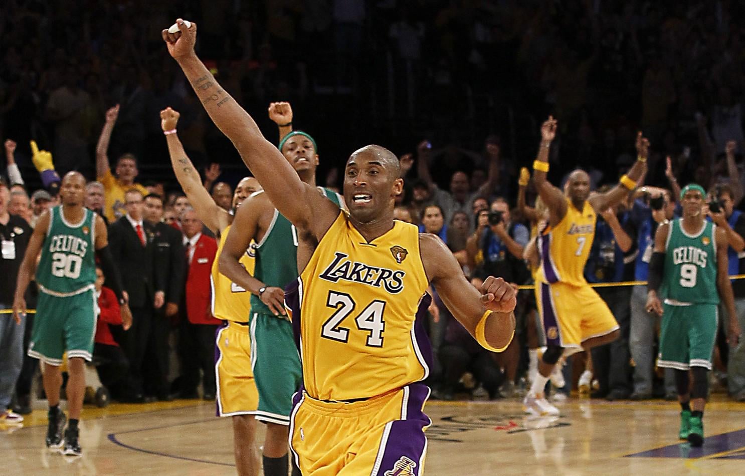 Remember the 2010 LA Lakers Roster? (See the Players Who Won it All that Year)