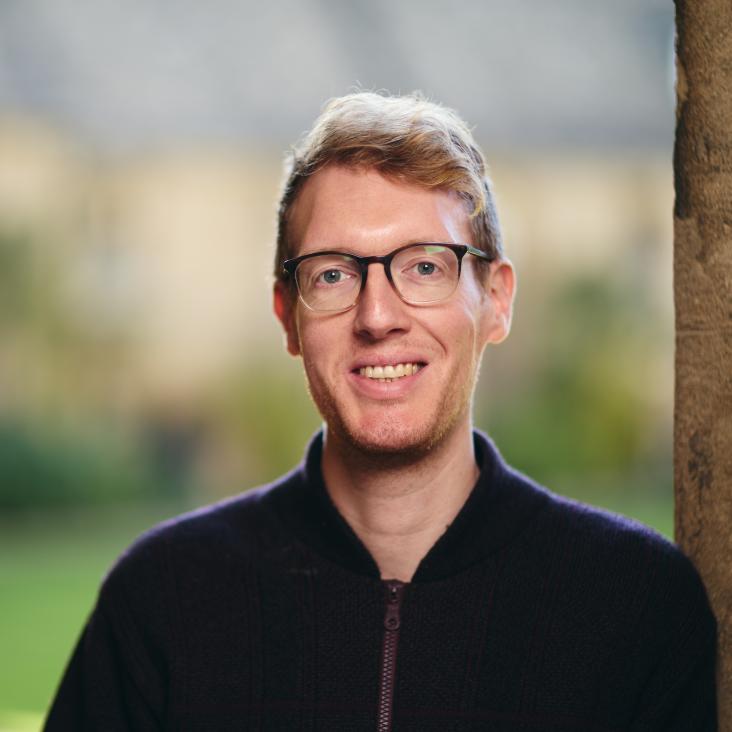 Richard Darcy: Who Is He? (Simple Facts & Easy Guide)