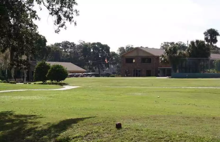 Playing the Tomoka Oaks Golf Course? (Here are tips for a great game)