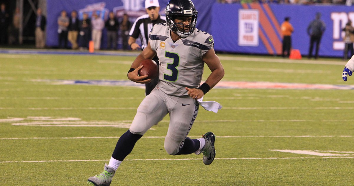 Russell Wilson Muscles: How to Train for Strength and Power!