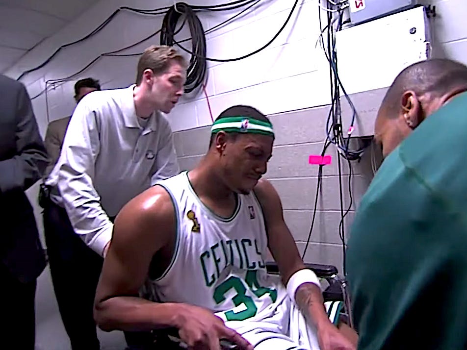 Paul Pierce Wheelchair Picture: Fans React to the Infamous Image