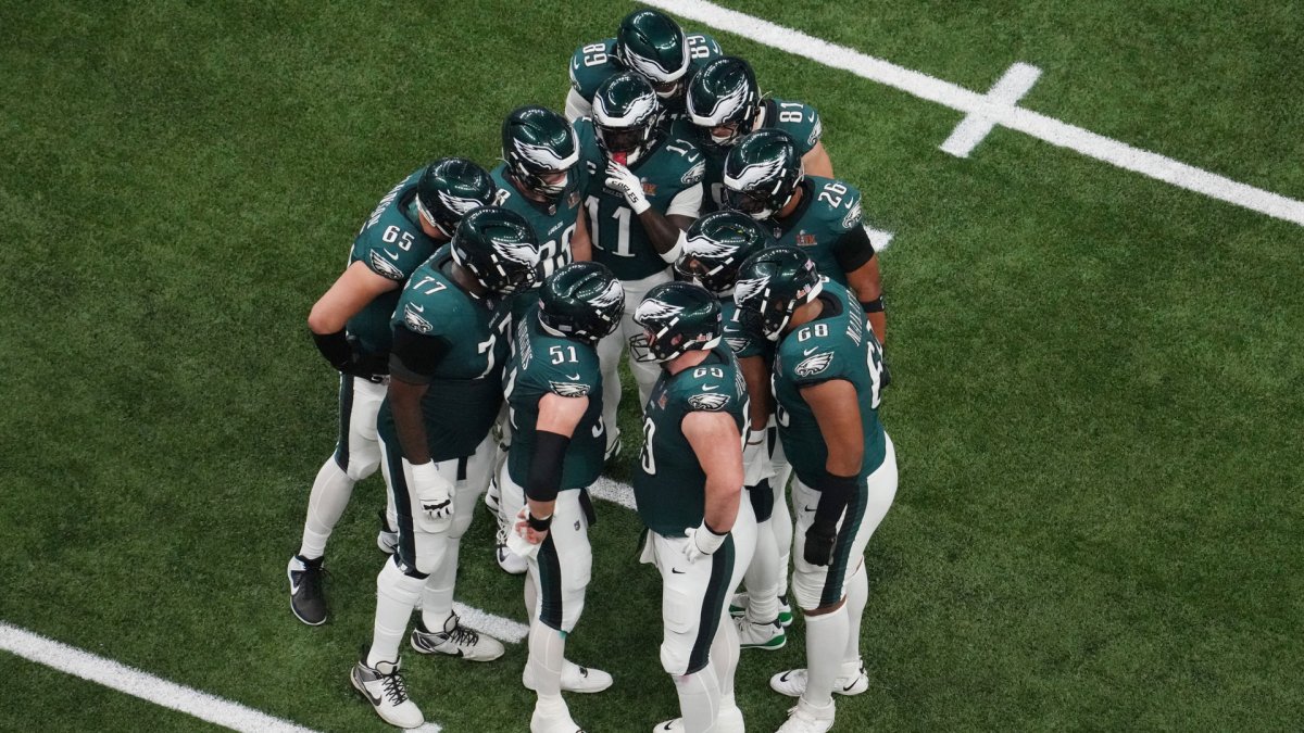 What does the future hold for Eagle quarterbacks? (Insights into next seasons potential lineup).