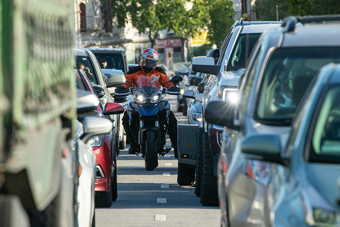 Seriously, can you split lanes on a motorcycle? Learn the real risks and the potential time-saving benefits today.