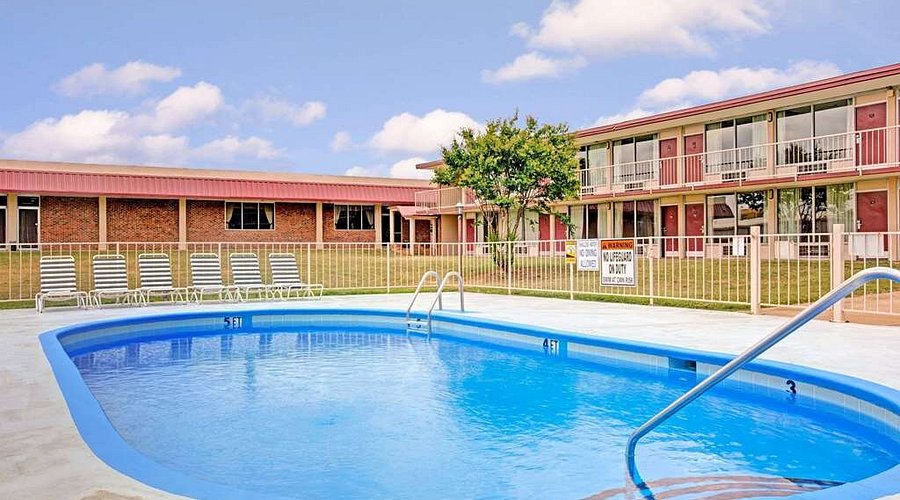 Super 8 Gaffney: Great Value and Amenities for You.