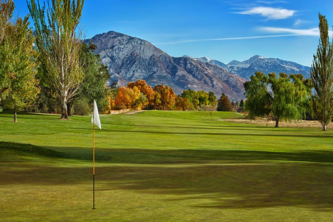 What are the green fees at Bonneville Golf SLC? Find current prices and deals.