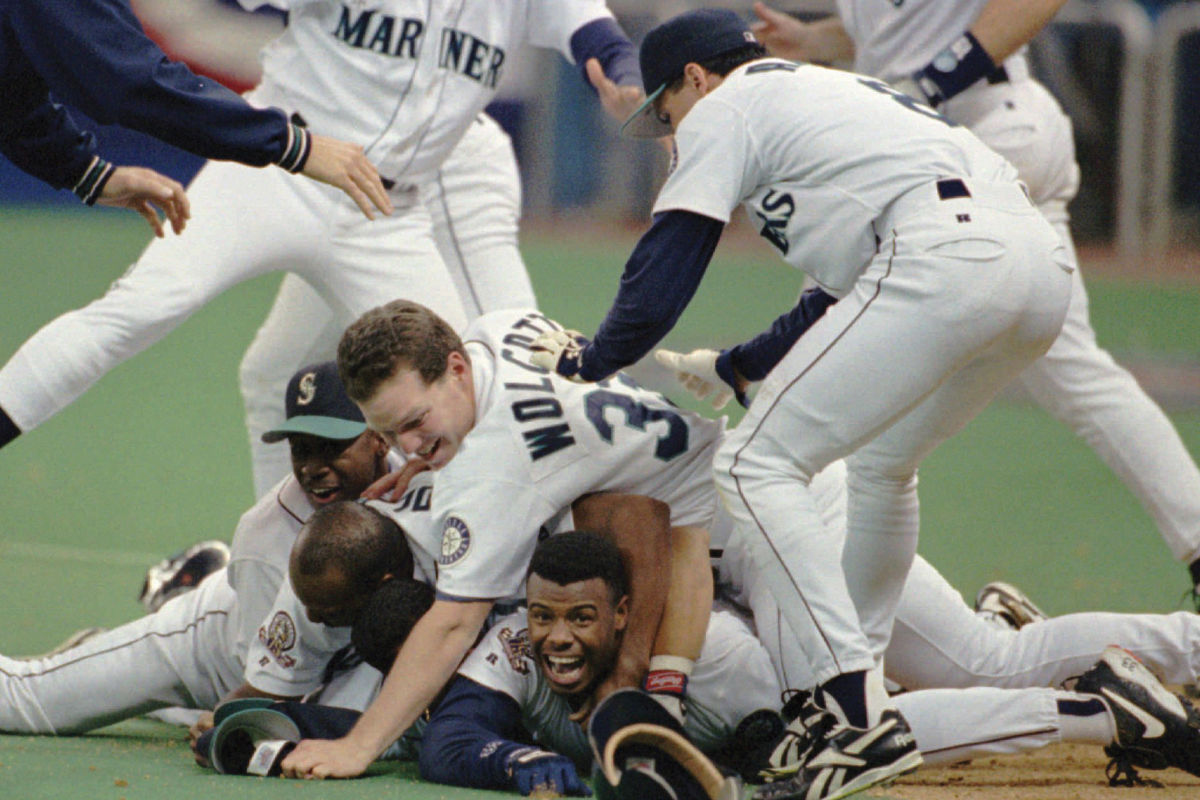 Want to view historic Mariners images from past seasons? Relive unforgettable classic moments with these amazing archive photos.
