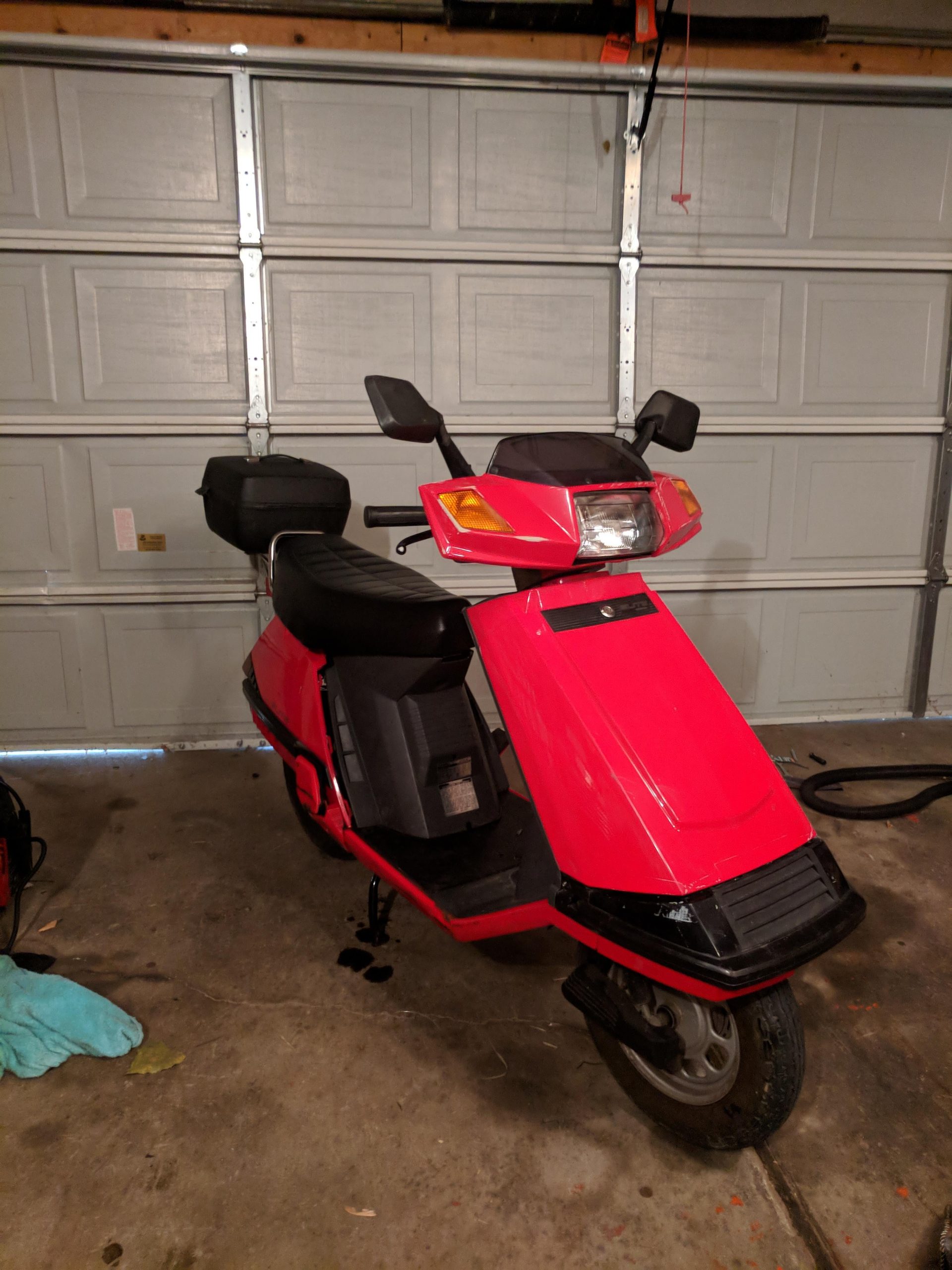 1984 Honda Elite Scooter Review: Specs and Performance