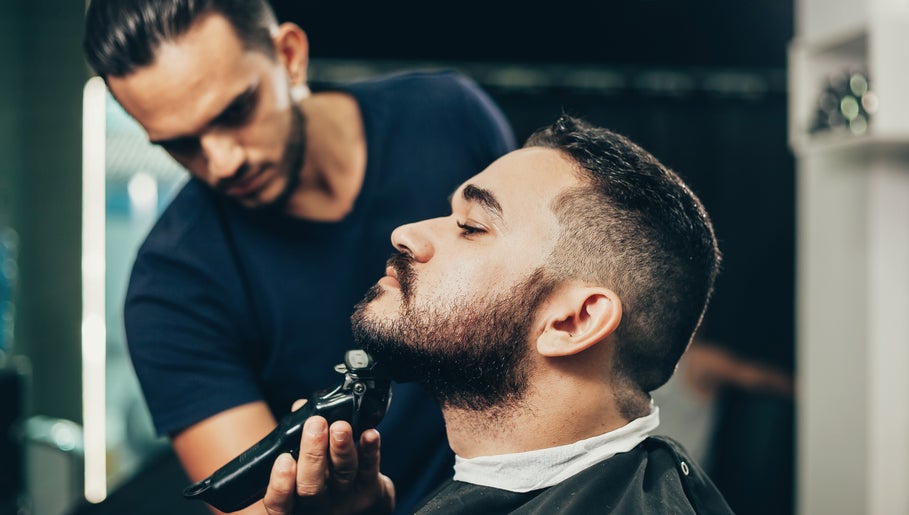 Need Ryan Park Barber? Find his location and book your haircut appointment today.