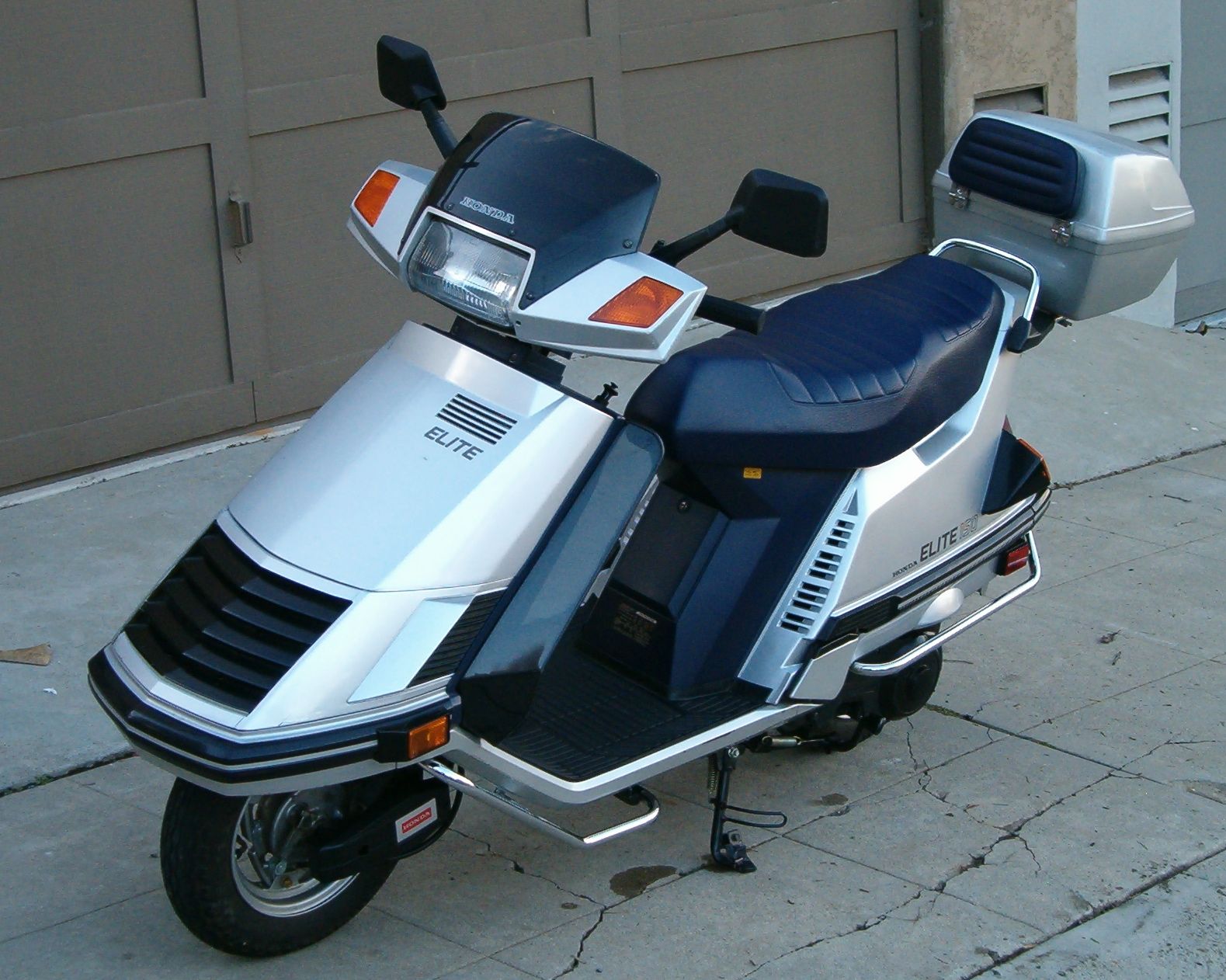 1984 Honda Elite Scooter Review: Specs and Performance