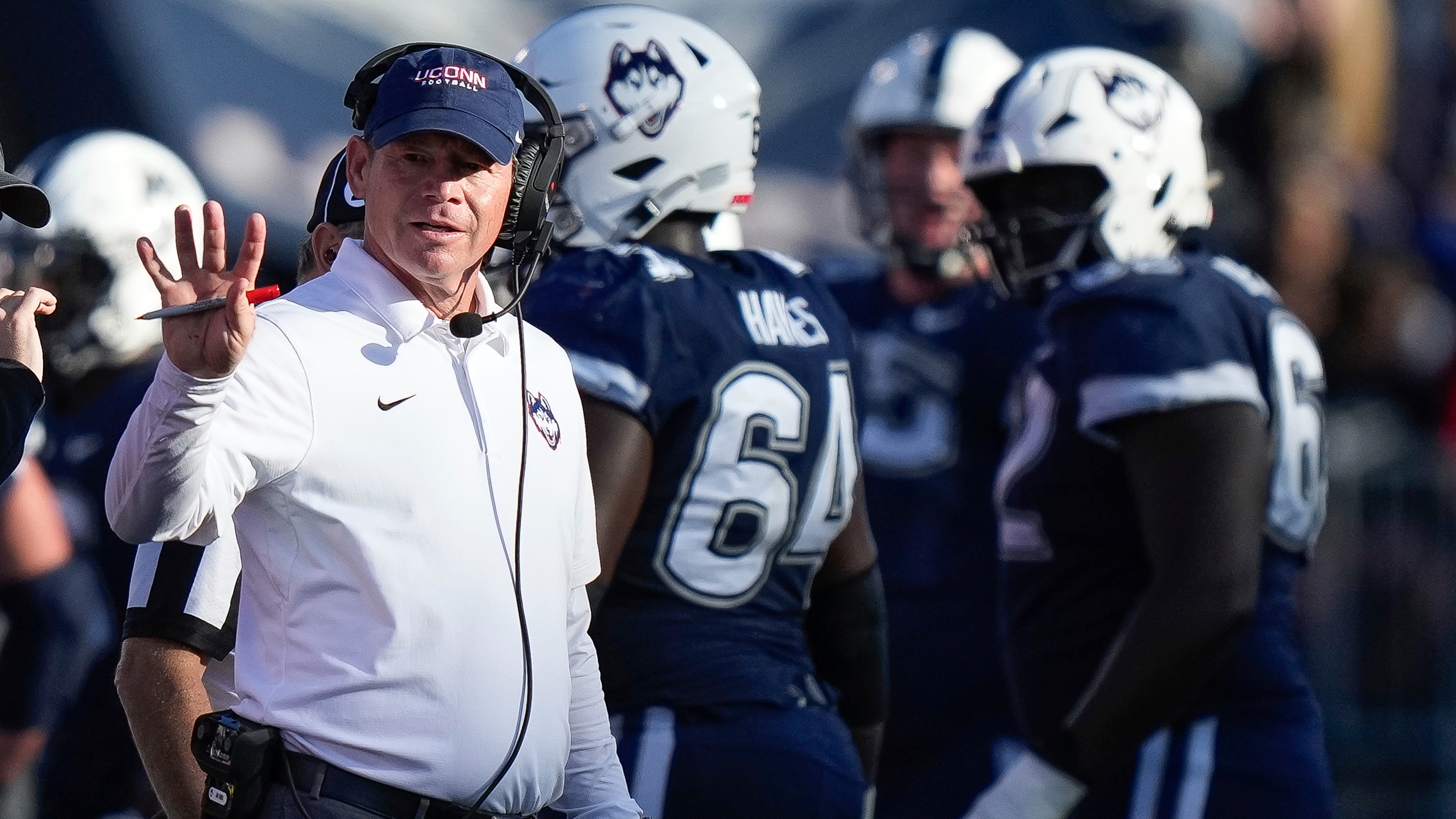 Analyzing UConn bowl projections: What needs to happen for the Huskies to secure a spot?