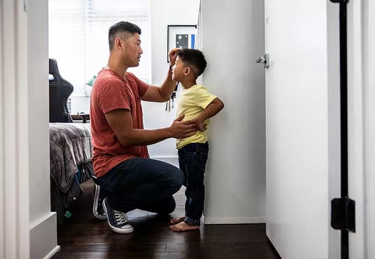 Need to know how tall is smart school boy 9? Get the latest accurate height information very easily.