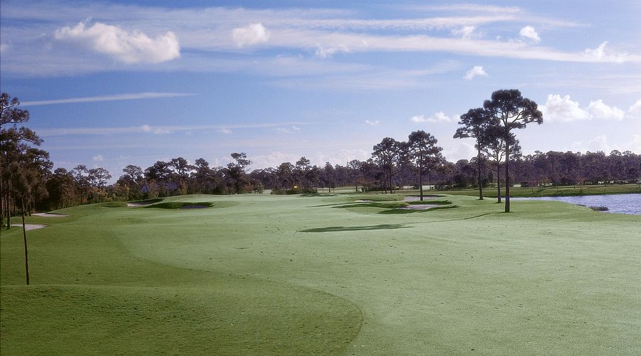 Why choose Champions Golf Stuart FL? Discover the top reasons golfers love playing this Florida course.