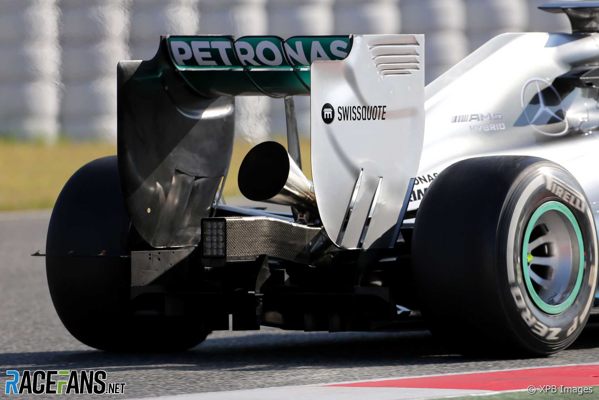Are loud racing car noises what you need? (Get powerful F1 and drag race sounds today!)