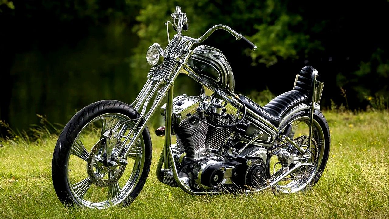 What is a supermoto harley (Learn all about this unique and thrilling custom motorcycle style)