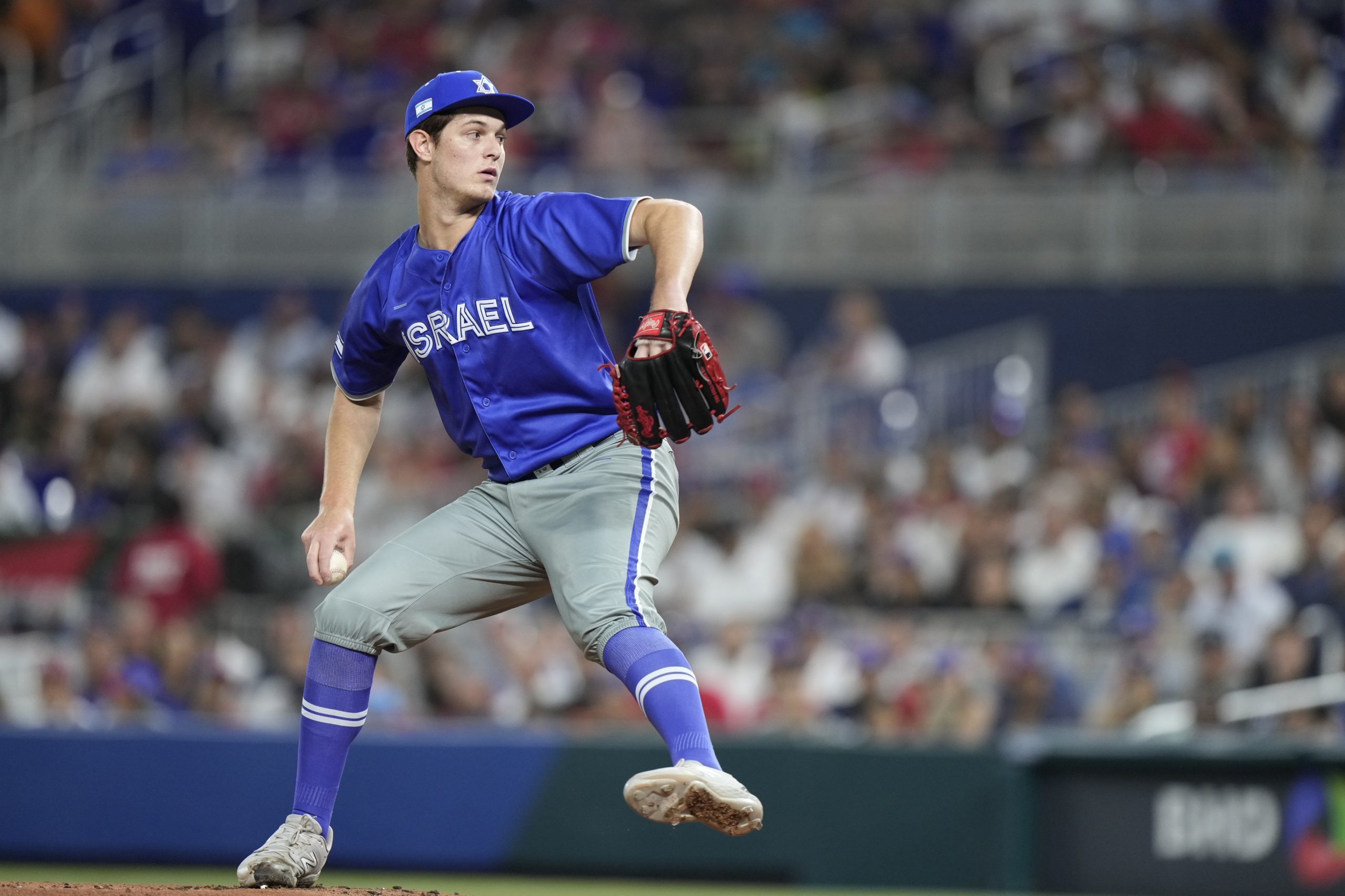 Curious about Jacob Steinmetz stats? We simply break down all his pitching achievements for you.