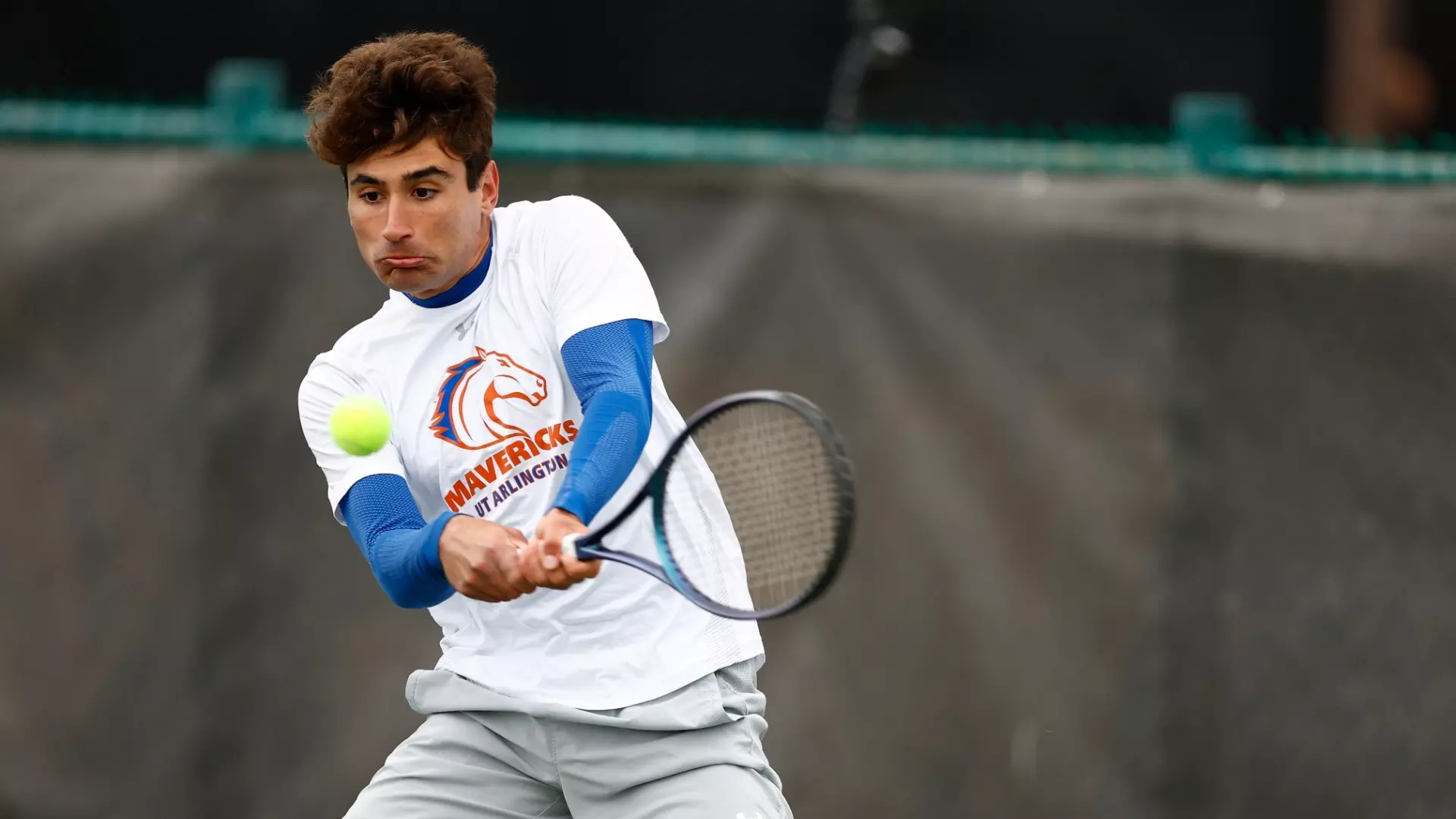 What makes Juan Torres Tennis game stand out? Discover the techniques and style of this athlete.