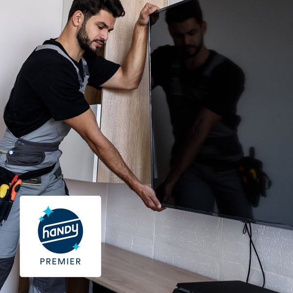 Affordable Handy Premier TV Mounting Service Today