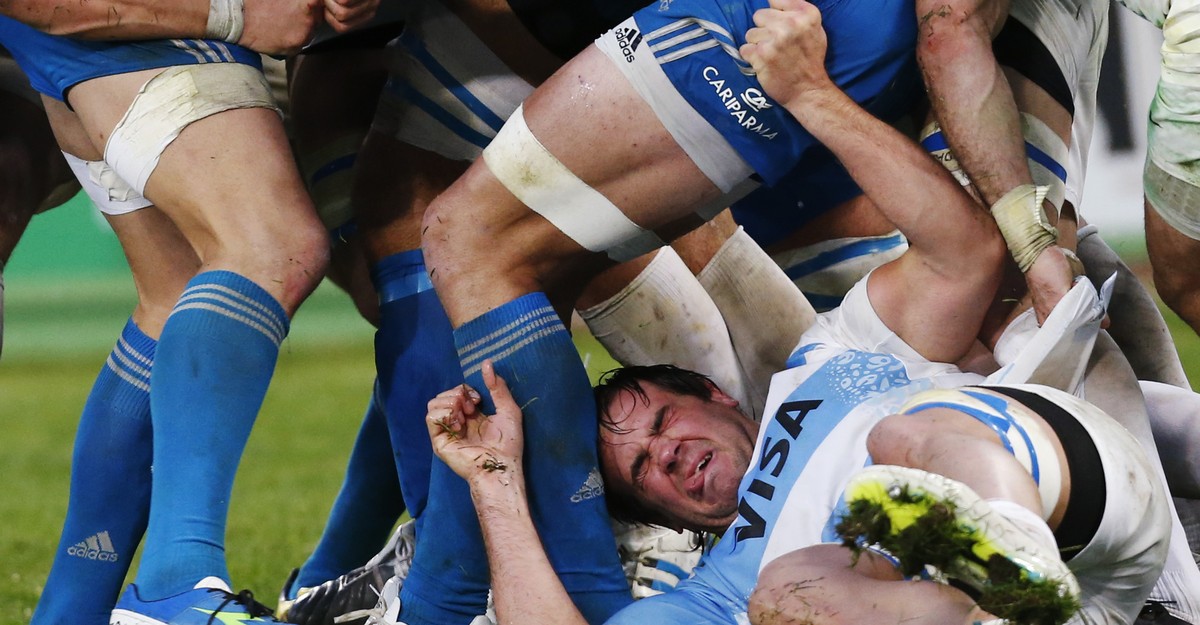 Is Rugby More Dangerous Than Football? A Simple Look at Why One Sport Might Be Riskier for Players.