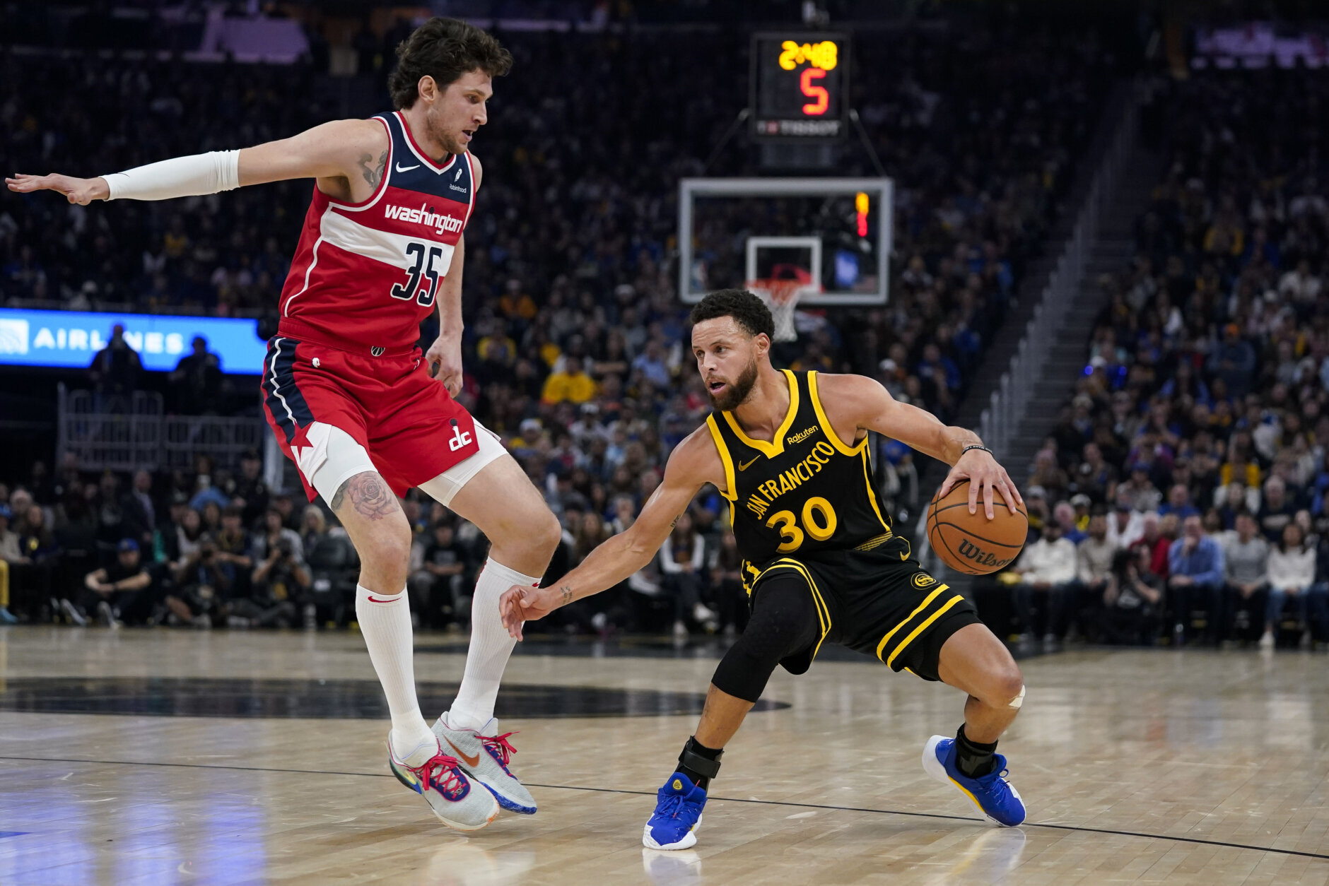 The Impact of Curry and Jordan Poole on the Warriors