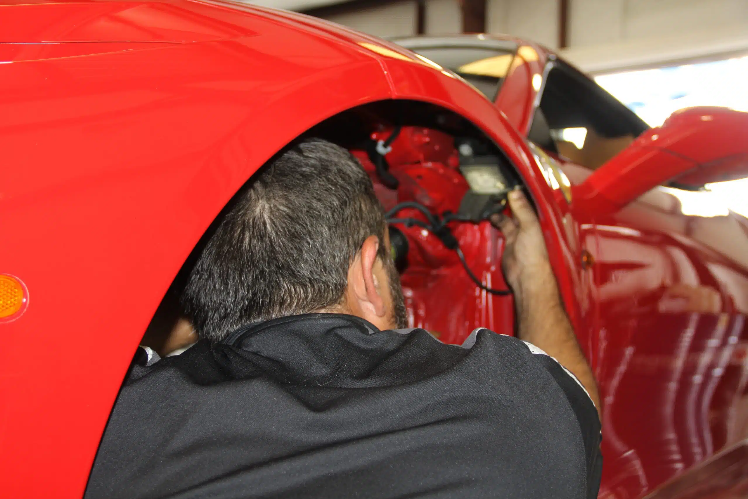 Got Ferrari problems? A mechanic Ferrari can fix it! (Common issues solved by expert Ferrari techs)