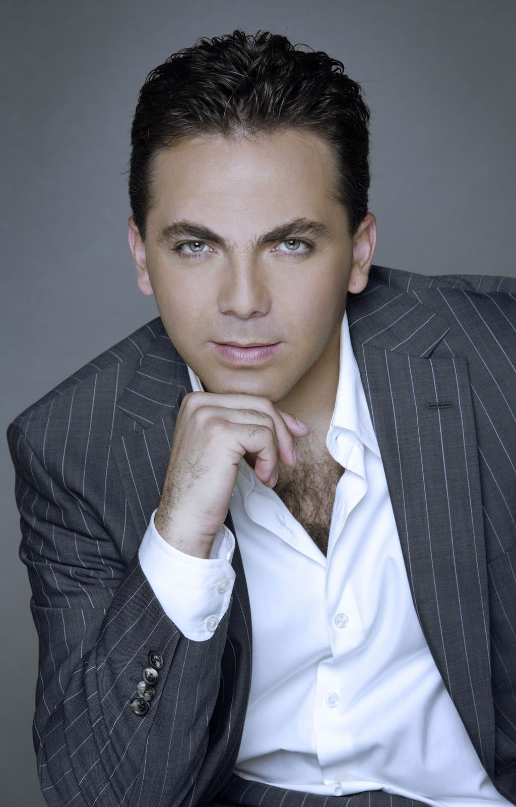 What is Cristian Castro age today? Heres his current age and what hes been up to lately.