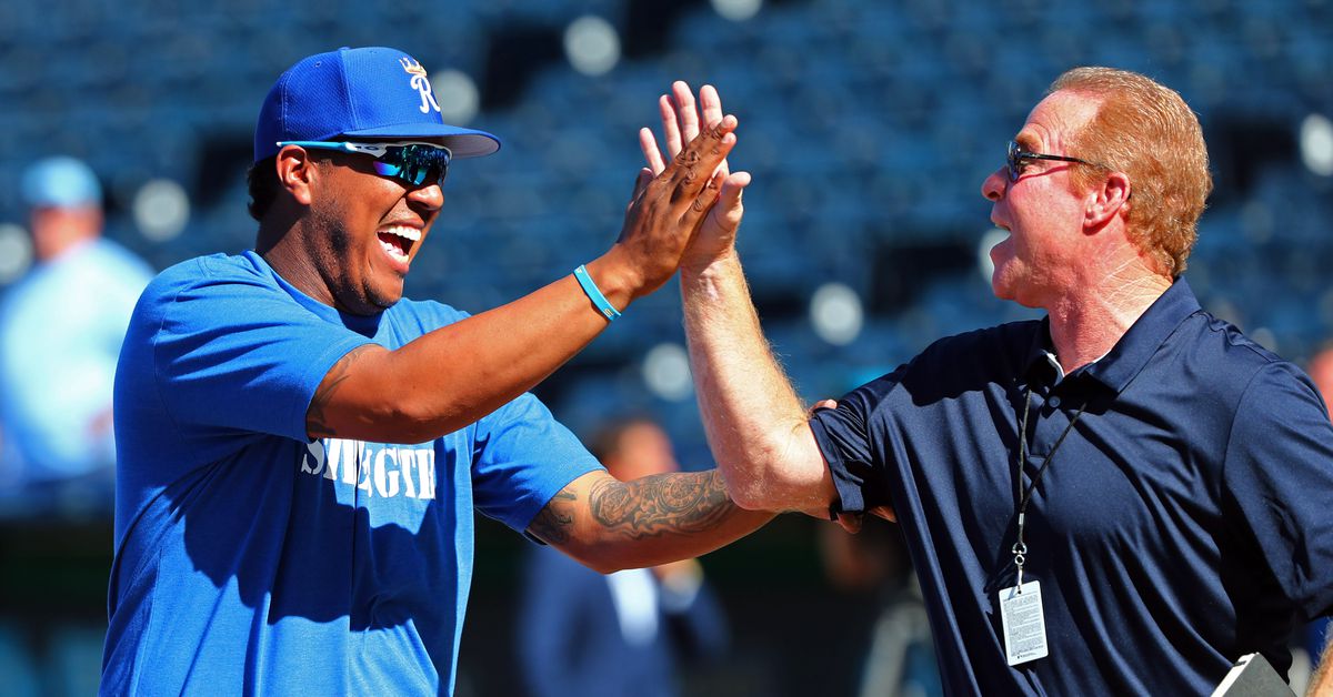 Curious about who is announcing the Royals game tonight? Discover the team calling all the action.
