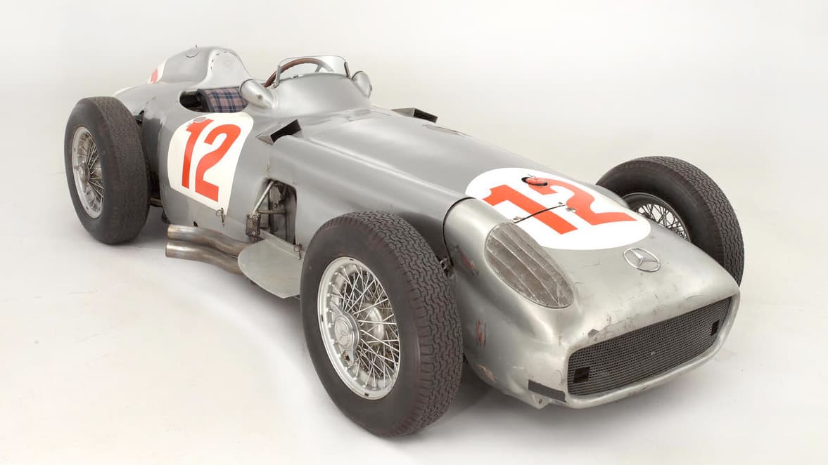 1954 mercedes-benz w196: Whats its true value? Exploring the history of this priceless silver arrow.