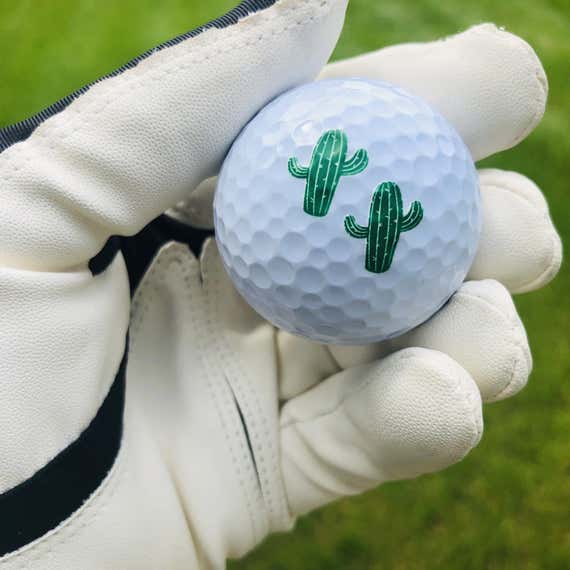 Need affordable small gifts for golfers? Check out these top budget-friendly picks that are really great.