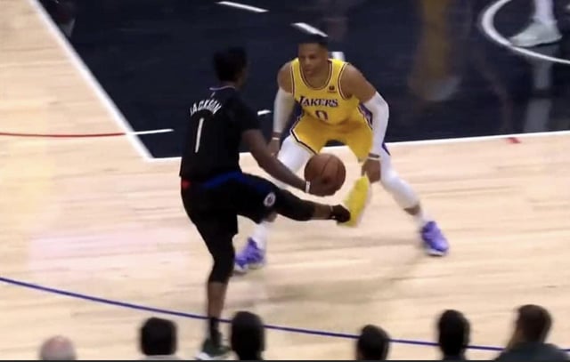 Carries are so bad in the NBA: Discover how these uncalled violations impact game results.