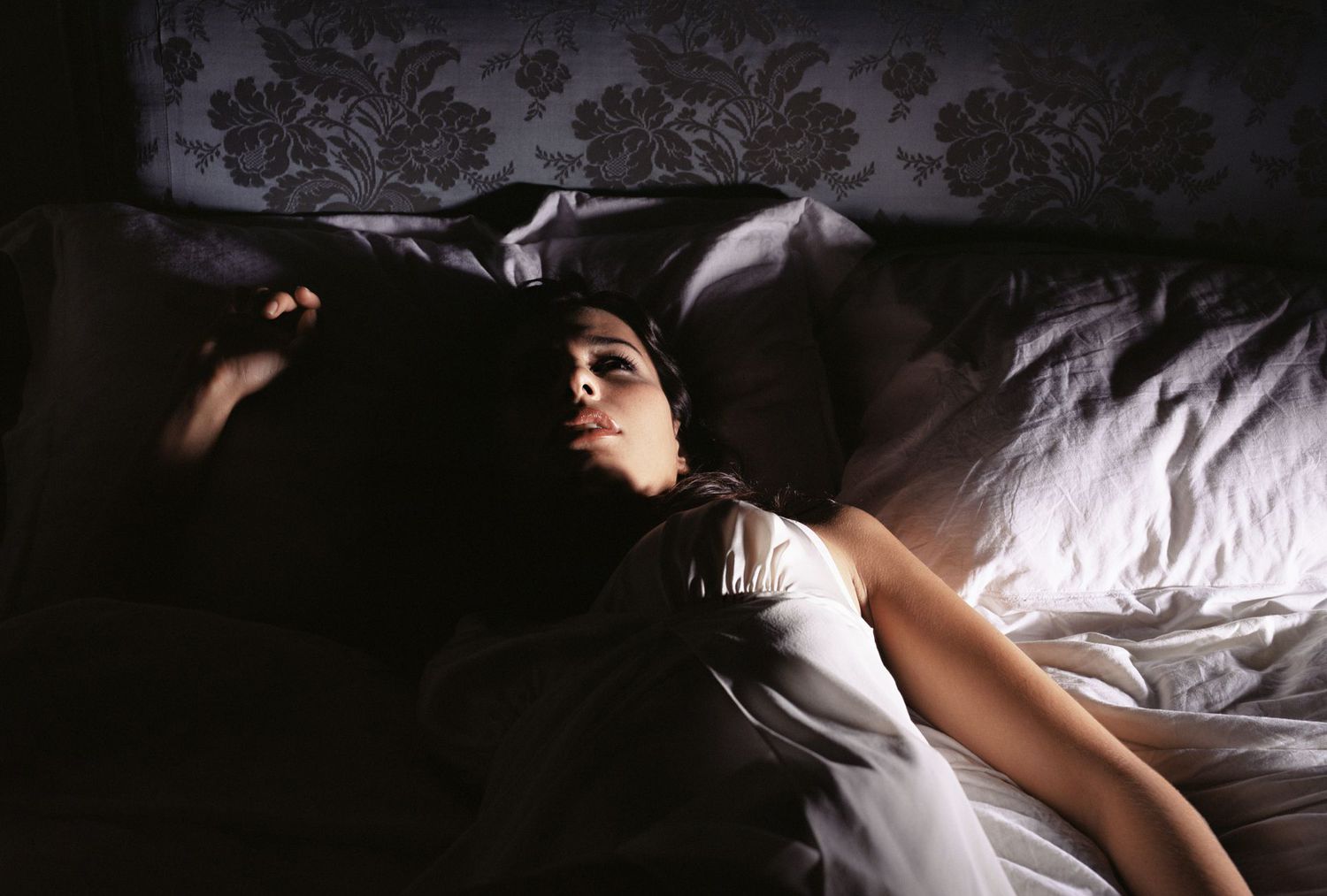 Did you experience seeing someone get shot in a dream? Here is what you really need to know!