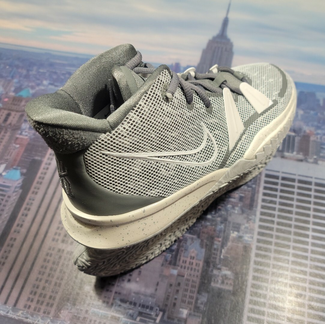 Where can you find the best Kyrie Irving shoes grey? We list top online stores and great deals.